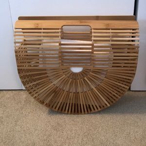 Bamboo clutch